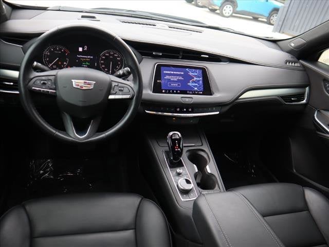 2022 Cadillac XT4 FWD Premium Luxury